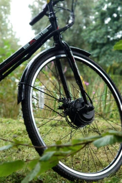 Basis Hybrid Full Size Folding Electric Bike 700c Wheel Black/Green 9.6Ah -RideGear Shop k03a259a9a1034f508346d05c41903b90 1