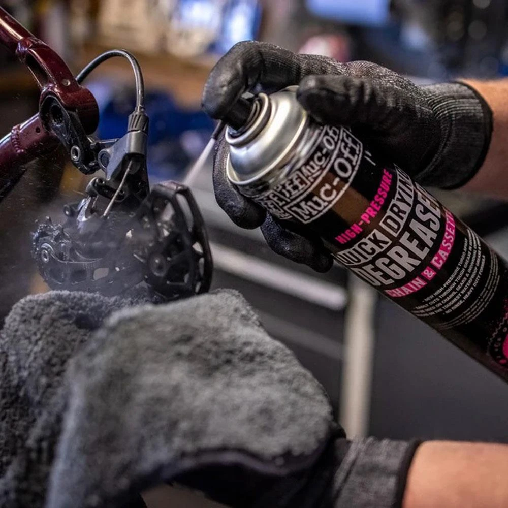 Muc-Off High Pressure Quick Drying Degreaser 6 Muc-Off High Pressure Quick Drying Degreaser - Image 4