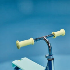 BTWIN Convertible 2-in-1 Ride-On To Balance Bike -RideGear Shop k0983313128e2c625e7b638d69d5633e2