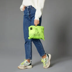 BTWIN Daytime Visibility City Bike Rain Poncho 120 -RideGear Shop k0c13b2563604a7696355c0d6a9ed3657