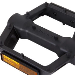 Rockrider Flat Mountain Bike Pedals 520 Grip -RideGear Shop k1d2b8e26a44fb5c377e141ad2f0b1260