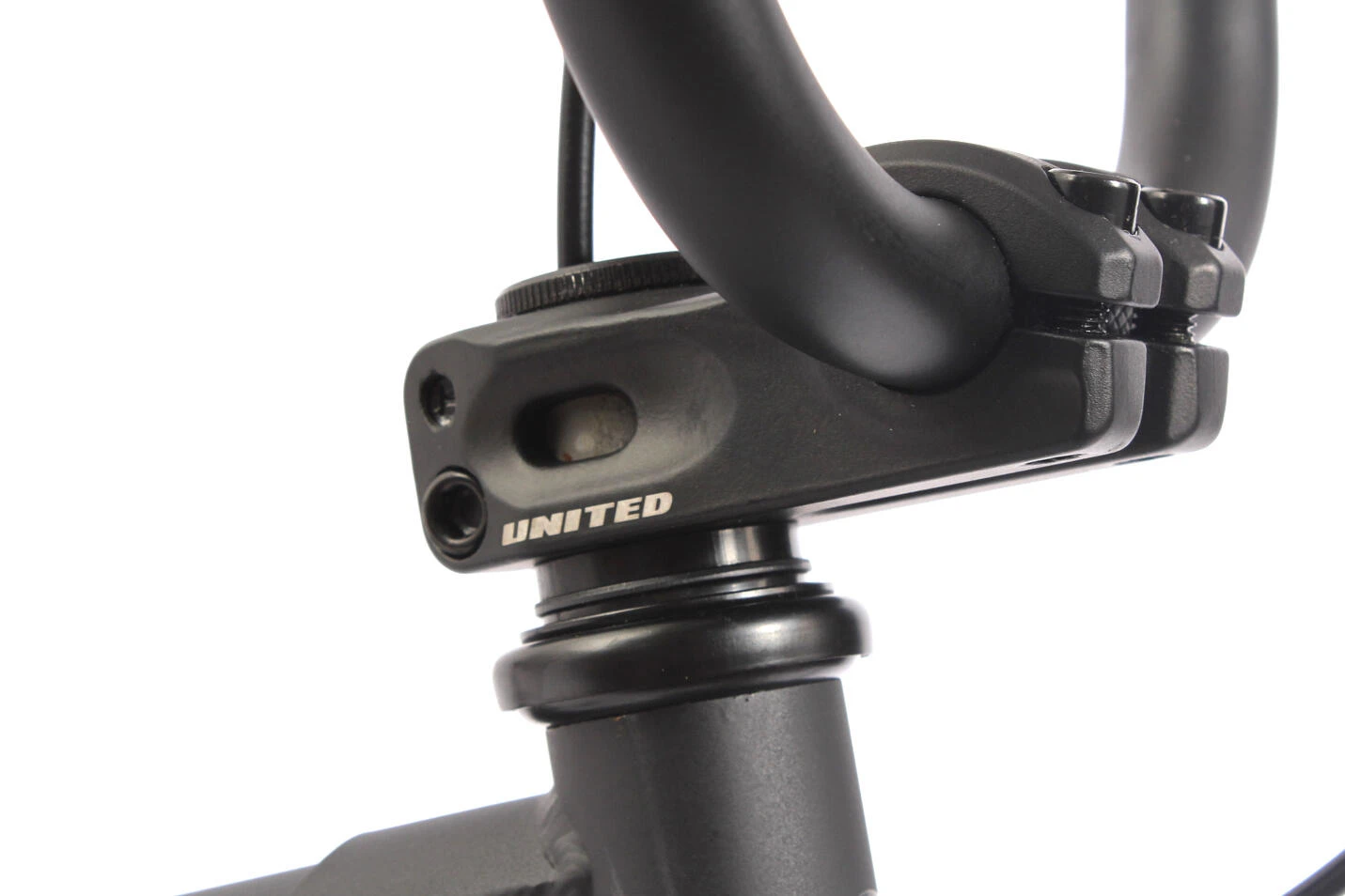 KHE Lenny SE 16 INCH Wheels BMX Bike 9.4kg Black 8 KHE Lenny SE 16 INCH Wheels BMX Bike 9.4kg Black - Image 6