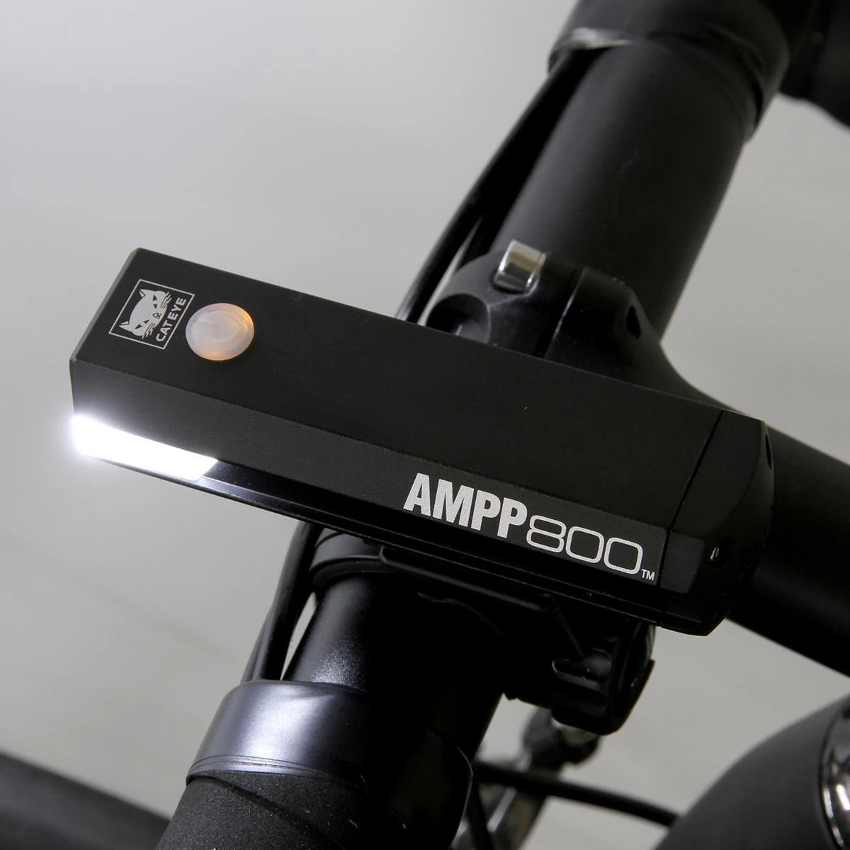 Cateye AMPP 800 Front Light Black 7 Cateye AMPP 800 Front Light Black - Image 5