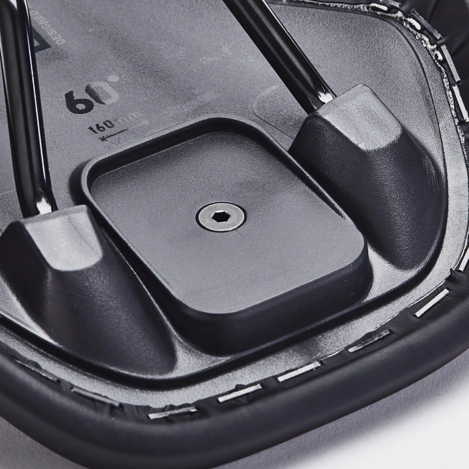 Decathlon 60° MD MTB / Trekking / City Bike Saddle 10 Decathlon 60° MD MTB / Trekking / City Bike Saddle - Image 8