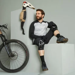 Rockrider All-Mountain Long-Sleeved Mountain Bike Jersey Feel -RideGear Shop k3d05541e7fbf46038d04ee9abbef8ef4