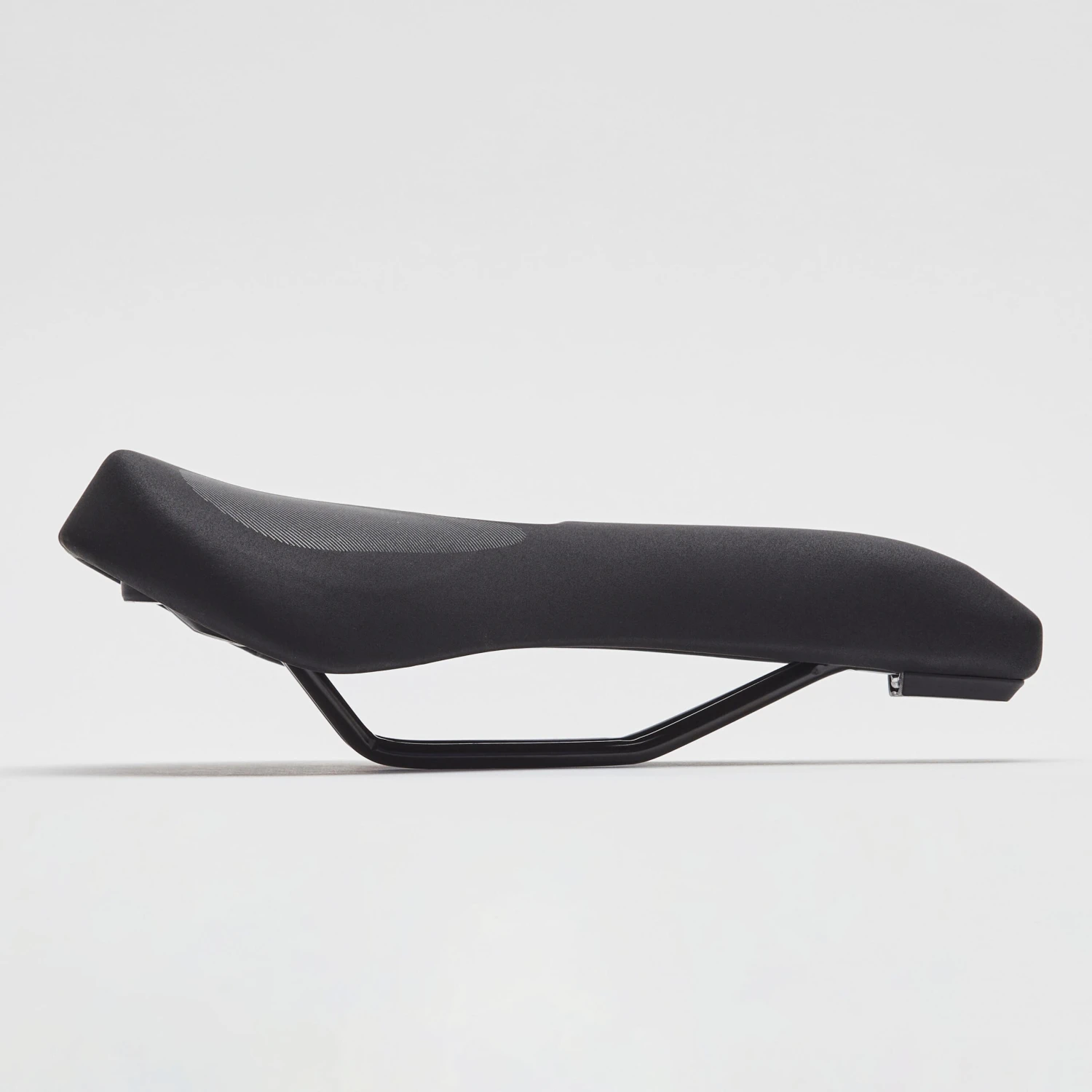 Decathlon SD Memory Foam 60° Trekking Bike Saddle 9 Decathlon SD Memory Foam 60° Trekking Bike Saddle - Image 7