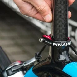 Muc-Off Carbon Gripper Assembly Compound -RideGear Shop k4ca666d2ab07e6885725397b9f0ff95b