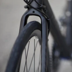 Road Bike Flat Bar Triban RC 500 Disc Brake - Black -RideGear Shop k583e74d3bc6b94972cfa085283838394