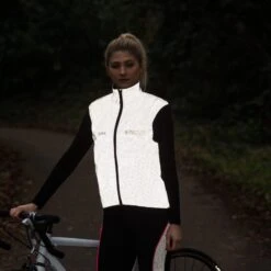 Proviz Women's REFLECT360 Plus Waterproof Cycling Gilet -RideGear Shop k5aab878664d51a0d96af6d8bf318333b