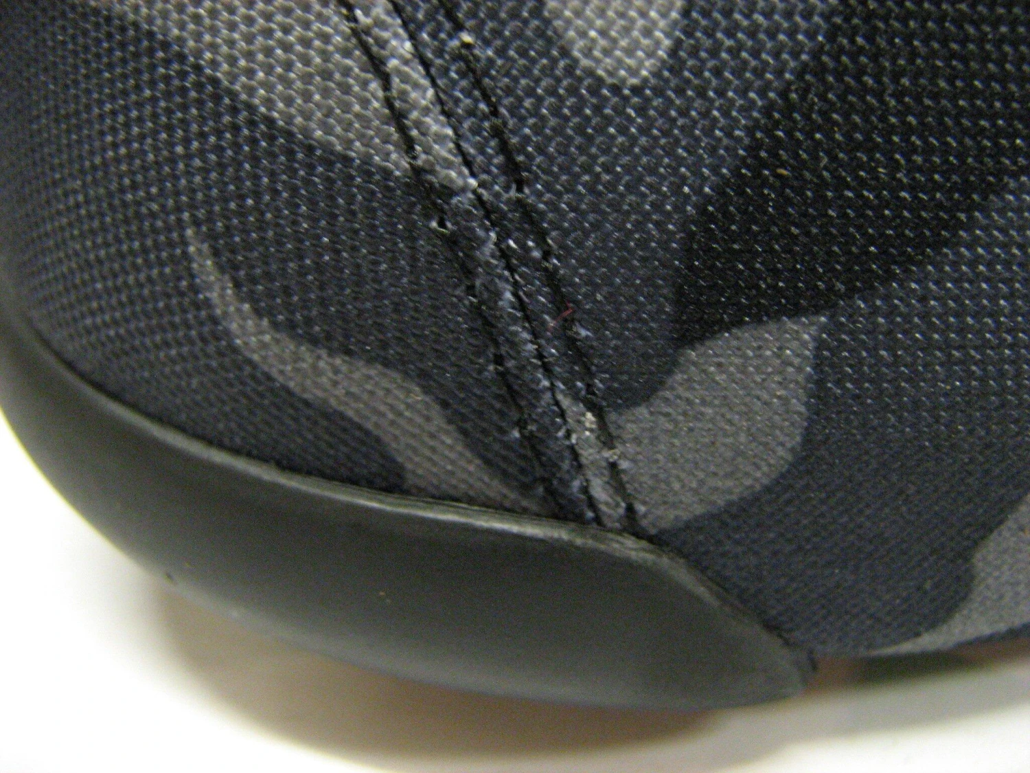 VELO Railed Bike Seat For Wheelie Cruiser MTB Bikes 7 VELO Railed Bike Seat For Wheelie Cruiser MTB Bikes - Image 5