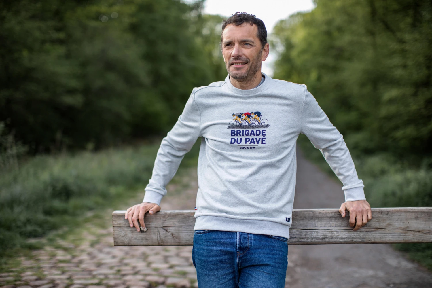 Brigade Du Pavé Lifestyle Collection Sweatshirt - Grey 9 Brigade Du Pavé Lifestyle Collection Sweatshirt - Grey - Image 7