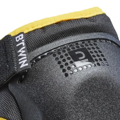 BTWIN One Size Cycling Elbow And Knee Protectors Set 3-6 Years -RideGear Shop k9061b510ecbcc07c31448d99741bd8fb