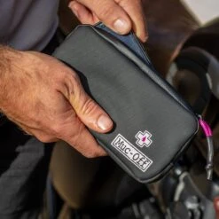 Muc-Off Muc 10 Muc-Off Muc -RideGear Shop k9aaca7c24f7a991ca5200036a3062501