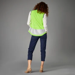 BTWIN Women's EN 1150 Cert Reversible Gilet - Navy/Hi -RideGear Shop k9cbabbb9336144fe09f72c9938ce0283