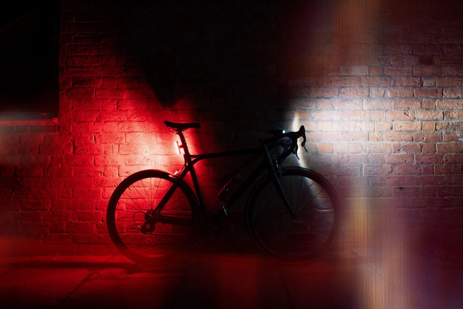 MOON CERBERUS 150L Rear Cycle Light 4 MOON CERBERUS 150L Rear Cycle Light - Image 2