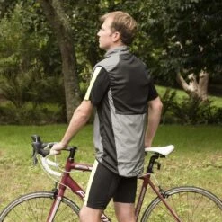 Proviz REFLECT360 Men's Performance Reflective Cycling Gilet -RideGear Shop kb7c358e379ff0a15c82ee8443715d4e1