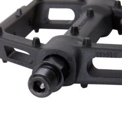 Rockrider Flat Mountain Bike Pedals 520 Grip -RideGear Shop kbac2d6b2581b4952105bdc6569ae6044