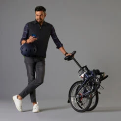 BTWIN Men's EN 1150 Certified Reversible Gilet - Black/Hi -RideGear Shop kd2c32ccf5dc8b706c0088ebeebfddd10