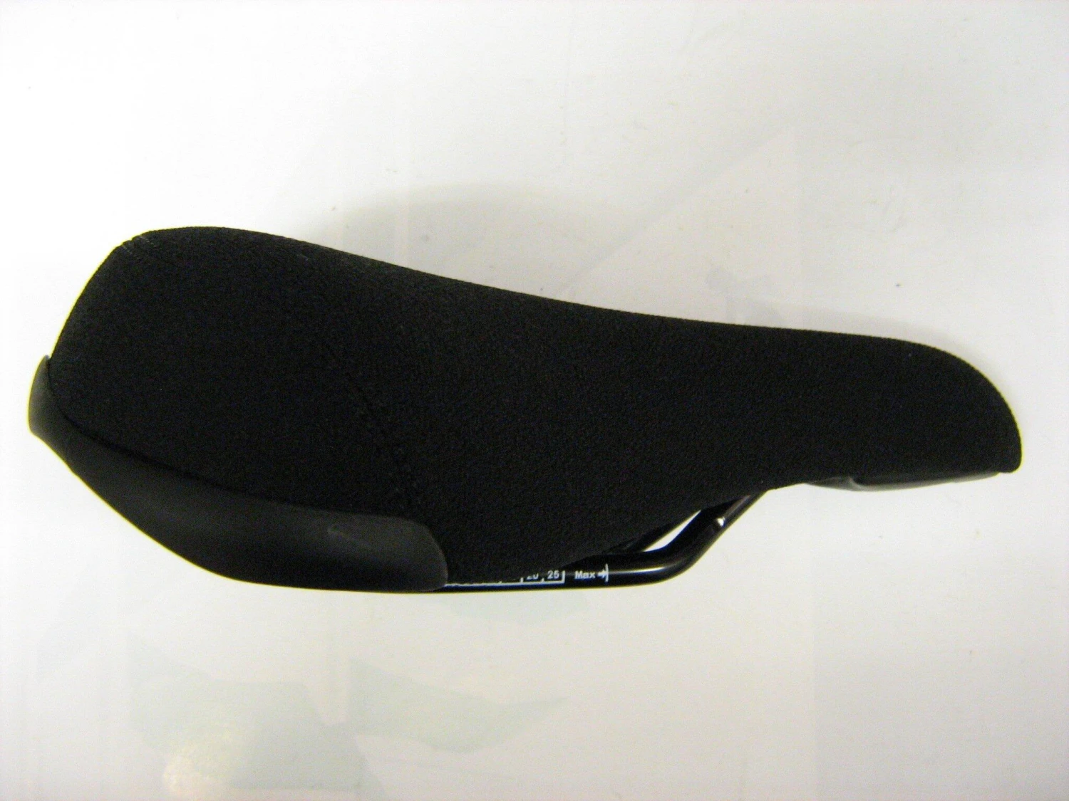 VELO Bicycle Seat Wheelie Cruiser Commute For MTB BMX Bikes 6 VELO Bicycle Seat Wheelie Cruiser Commute For MTB BMX Bikes - Image 4