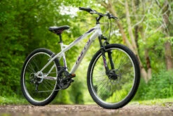 Huffy Extent 26 Inch Womens Hardtail Mountain Bike White And Purple 18 Speed -RideGear Shop ke46af142dca4daecba864d63a328c384