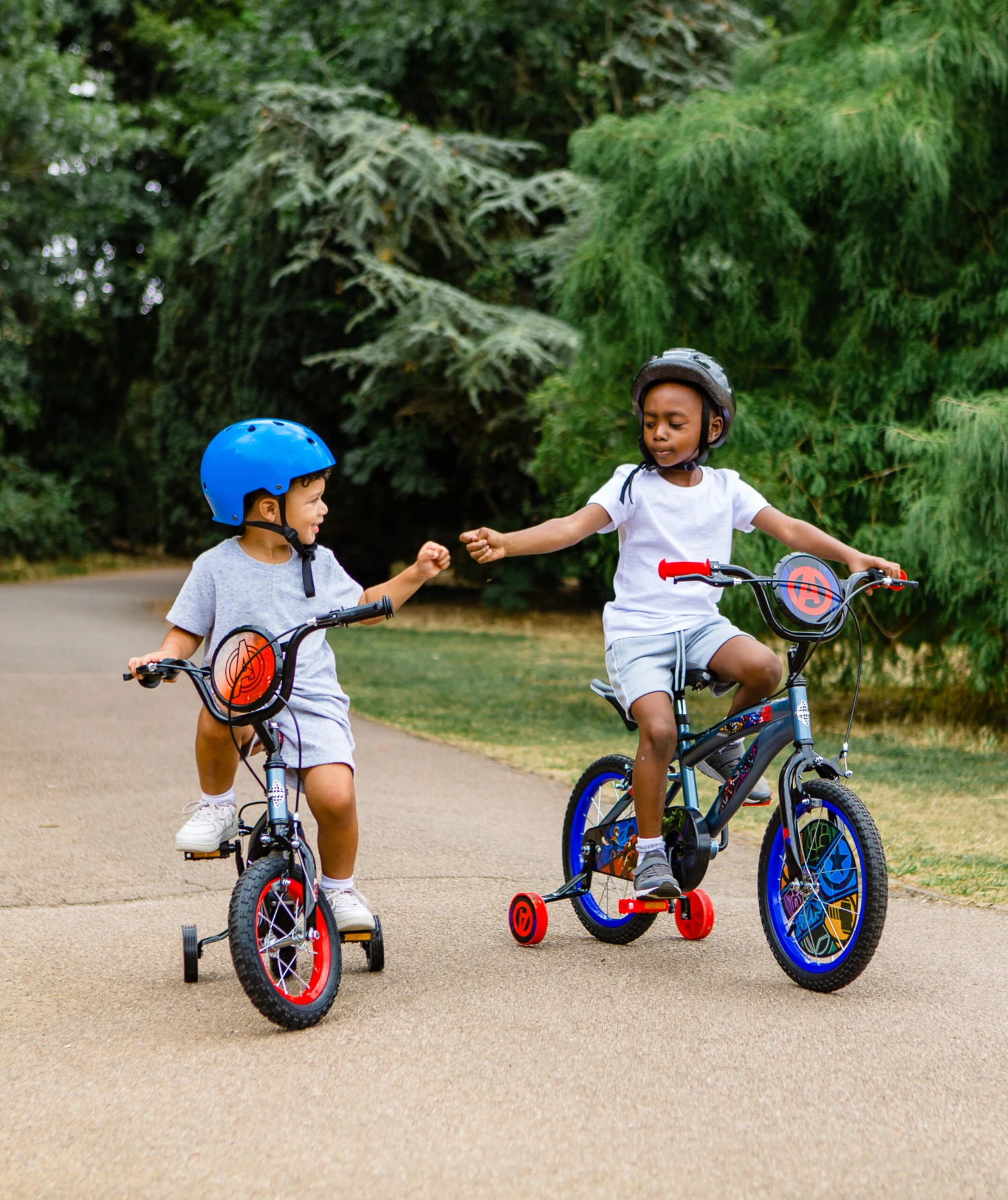 Huffy Avengers Kids 16 Inch Kids Bike Featuring Hulk, Iron Man, Thor And More 5 Huffy Avengers Kids 16 Inch Kids Bike Featuring Hulk, Iron Man, Thor And More - Image 3