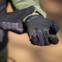 Muc-Off Muc -RideGear Shop ke8c06ecbd8fa746e89fb8bfdd36176f6