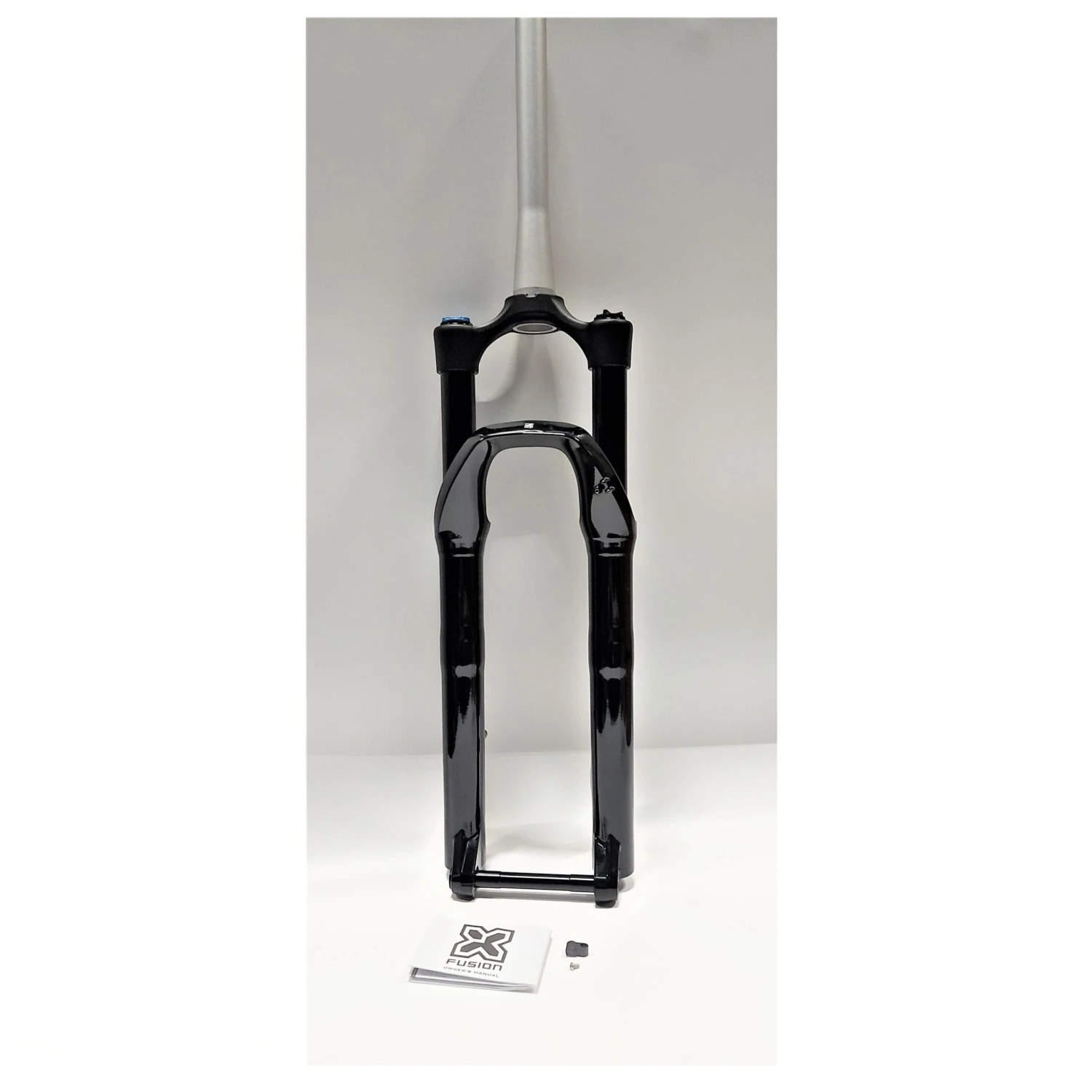 27.5" 1-1/8"-1-1/2" 120 Mm Disc 15x110 Mm Boost Fork RC32 3 27.5" 1-1/8"-1-1/2" 120 Mm Disc 15x110 Mm Boost Fork RC32